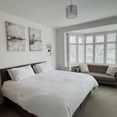 Spacious 3bed Family Near Roundhay Park Prázdninový dům Leeds (West Yorkshire)