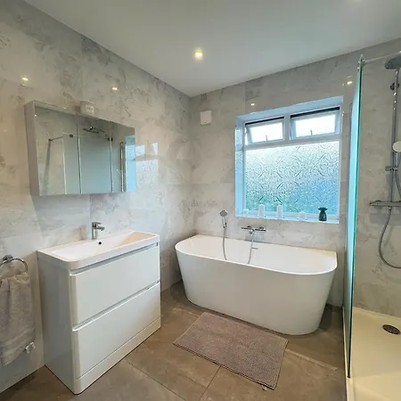 Prázdninový dům Spacious 3bed Family Near Roundhay Park *